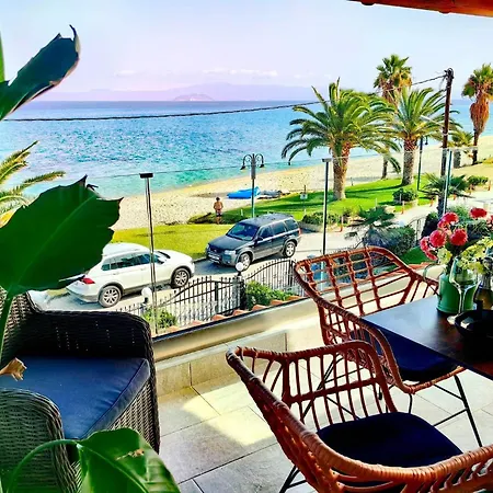 Lux Sea Front Avra Apartment Pefkochori