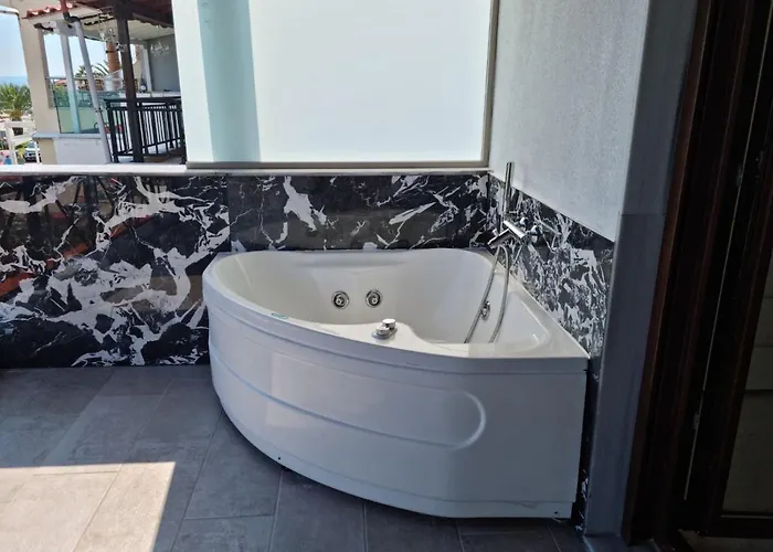 Lägenhet Lux Sea Front Avra *